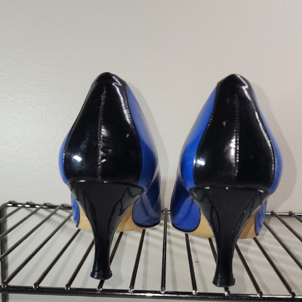 Elegant Blue and Black Women's Heel - Picture 2 of 9